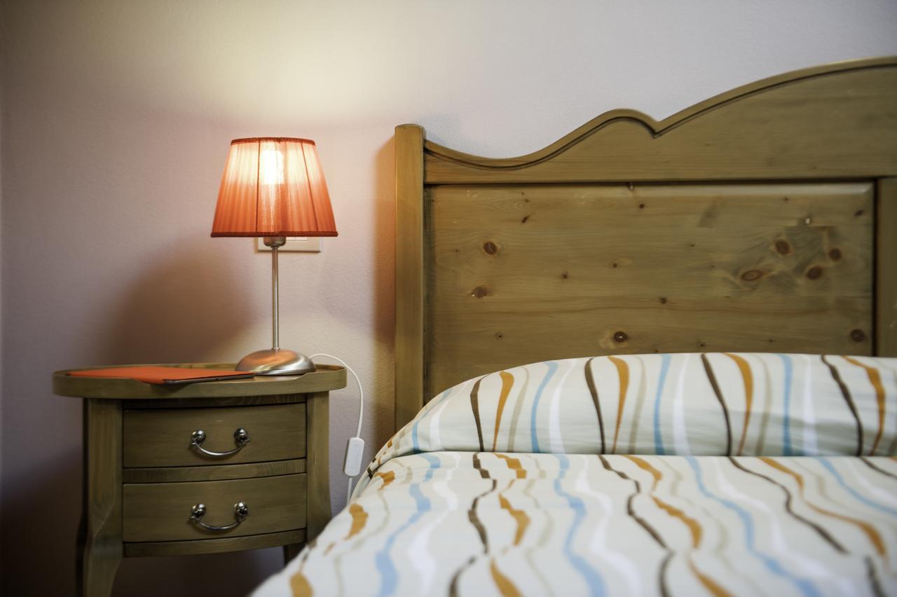 Albergo Parigi Arsie Экстерьер фото