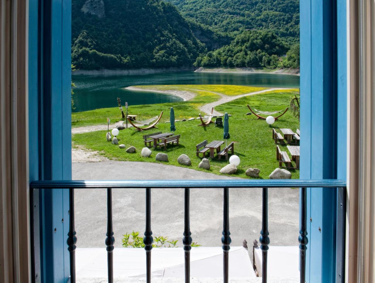 Albergo Parigi Arsie Экстерьер фото